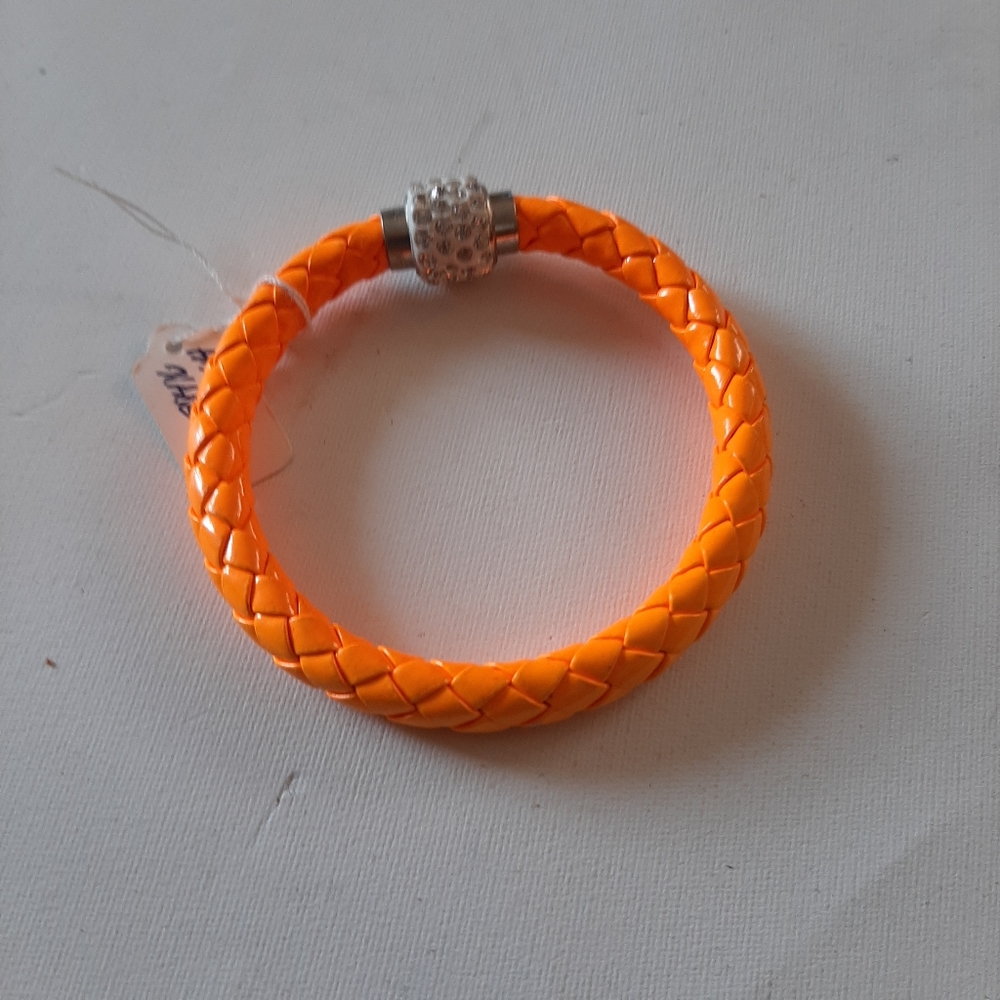 Woman jewelry